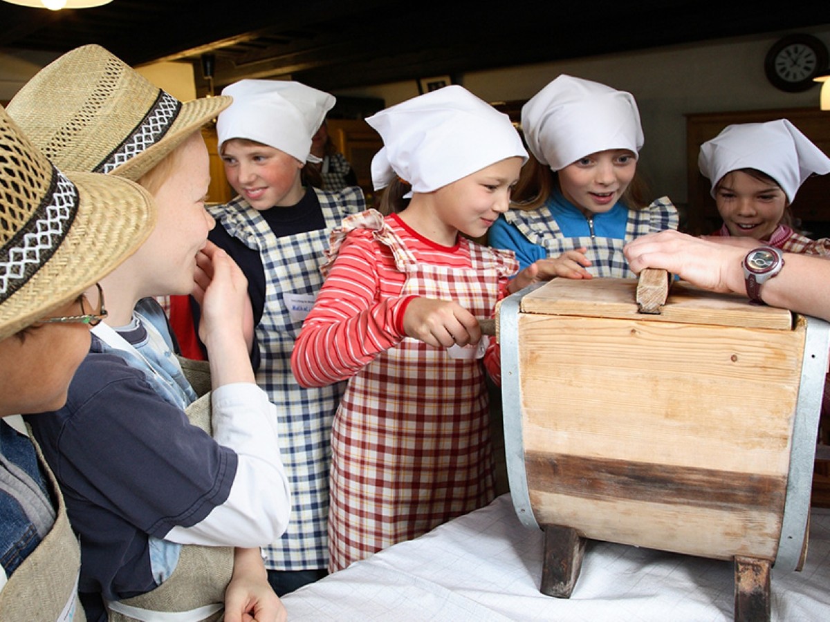 Von der Kuh zur Butter